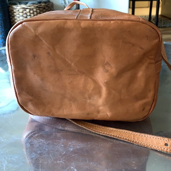 Force Ten vintage leather crossbody bucket bag - Picture 7 of 15